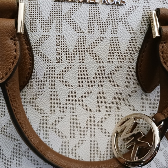 Michael kors - Picture 2 of 8